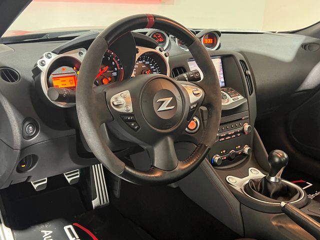 Nissan 370 Z Nismo Navi,BOSE,19Zoll,Kamera nur 37.425KM