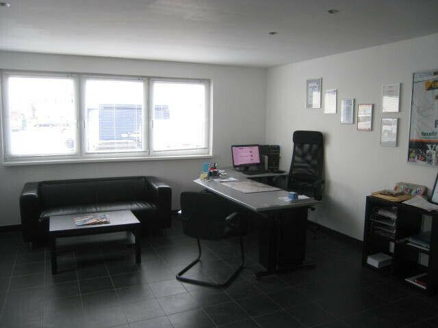 showroom-image-main