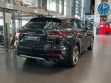 Maserati Levante Benzin 3.0 V6 GRANLUSSO Sportpaket Navi - Maserati Levante mit Benzin-Antrieb: Granlusso