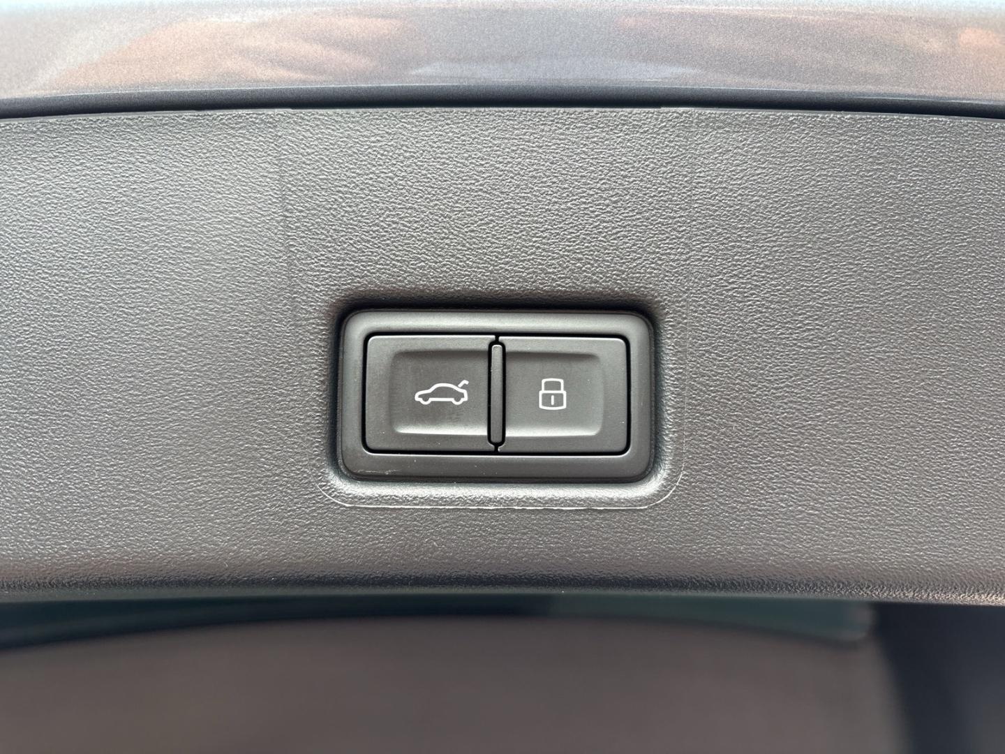 Audi Q4 e-tron Sportback 35 LED SHZ PANO El. Heckklap