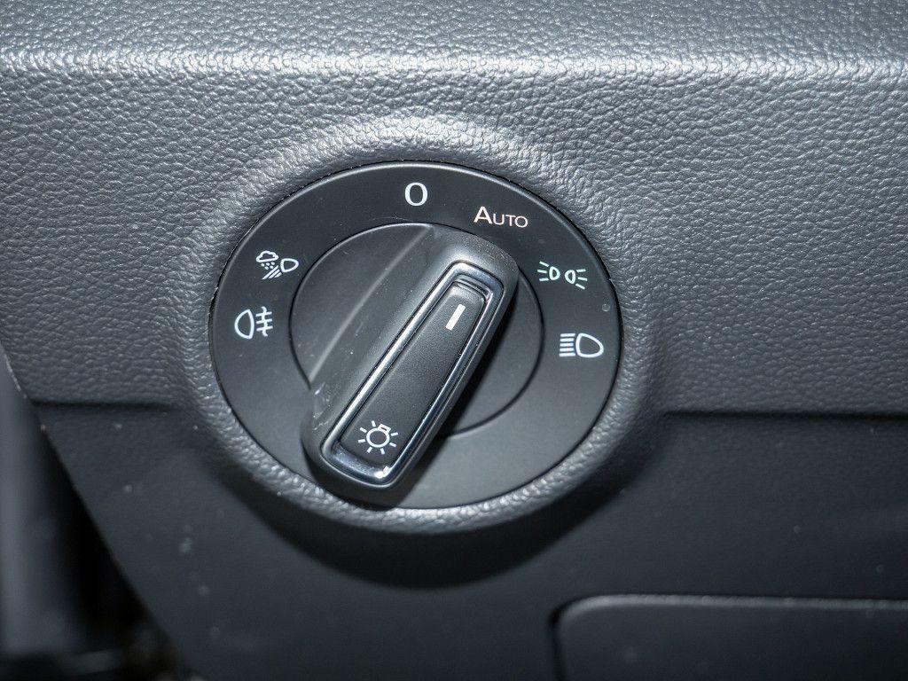 Volkswagen T-Roc 1.5 TSI DSG Style Pano Leder Standhzg., миниатюра 18
