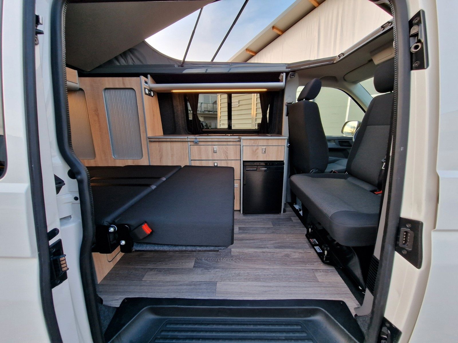 Volkswagen T6.1 wie California ALLTAGSAUTO CAMPER AUFSTEL foto 23