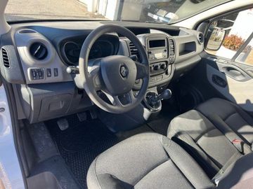 Renault Trafic - 8