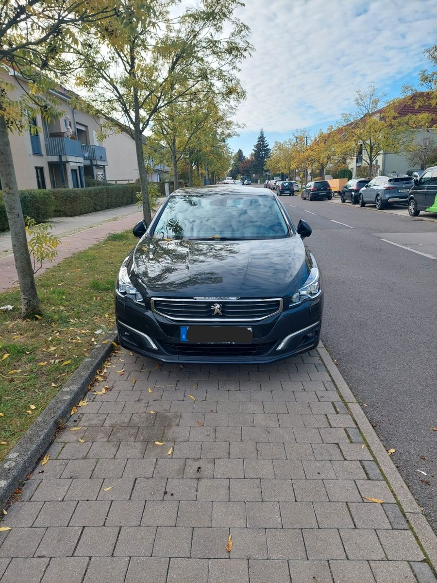 PEUGEOT 508