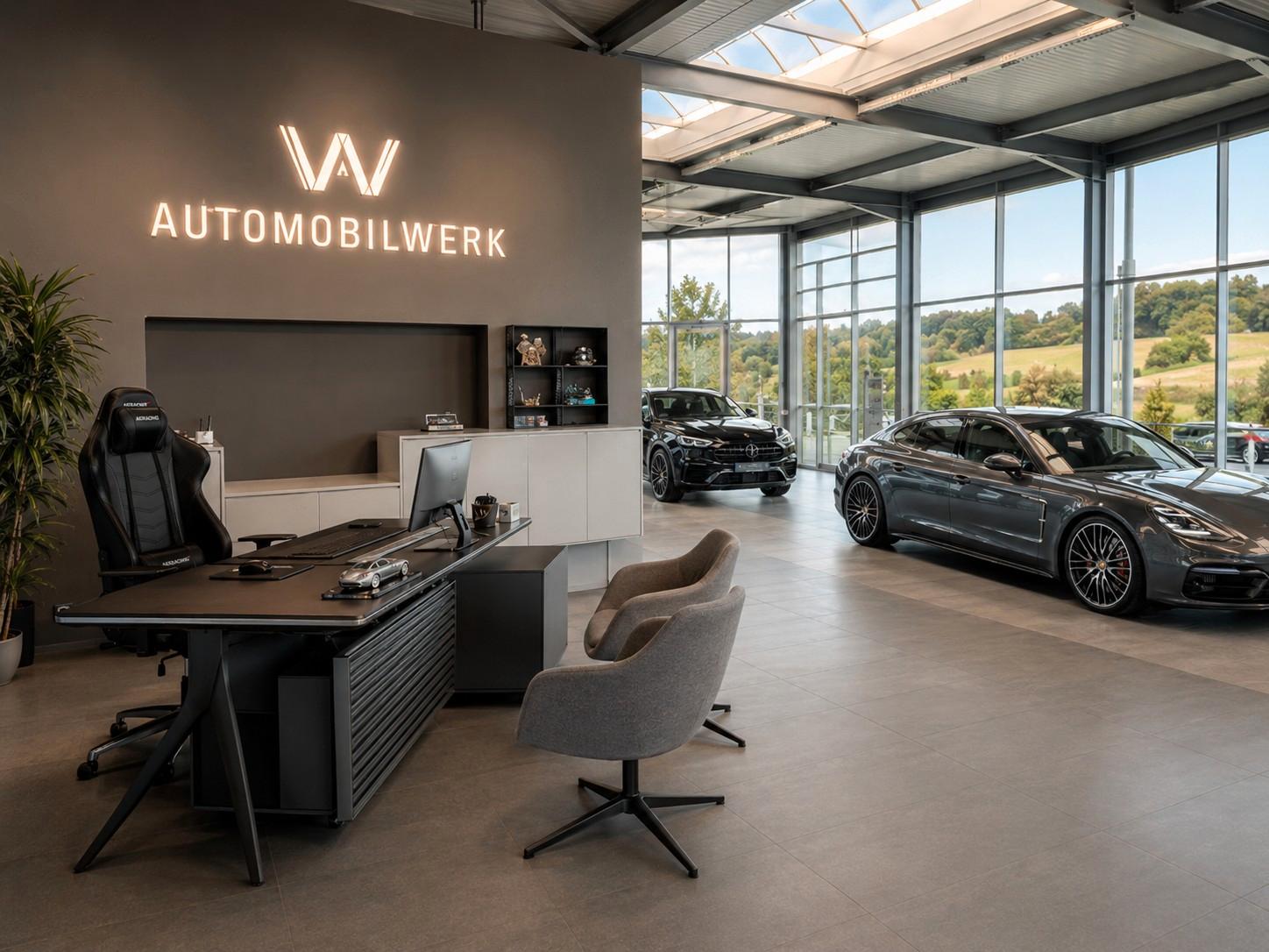 showroom-image-top