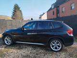BMW X1 20 d sDrive X-Line*Shz.*Xen.*St. Sto.*PDC*Gar - gebrauchte BMW X1 aus dem Jahr 2012