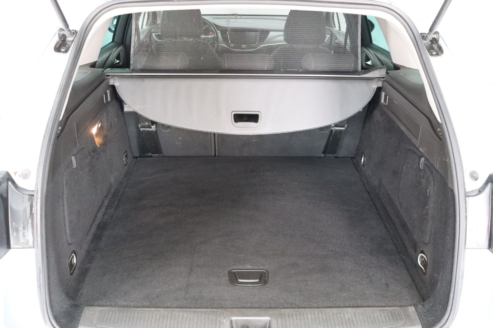 Fahrzeugabbildung Opel Astra K Sports Tourer Active