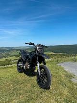 Husqvarna 701 SM - HUSQVARNA SM