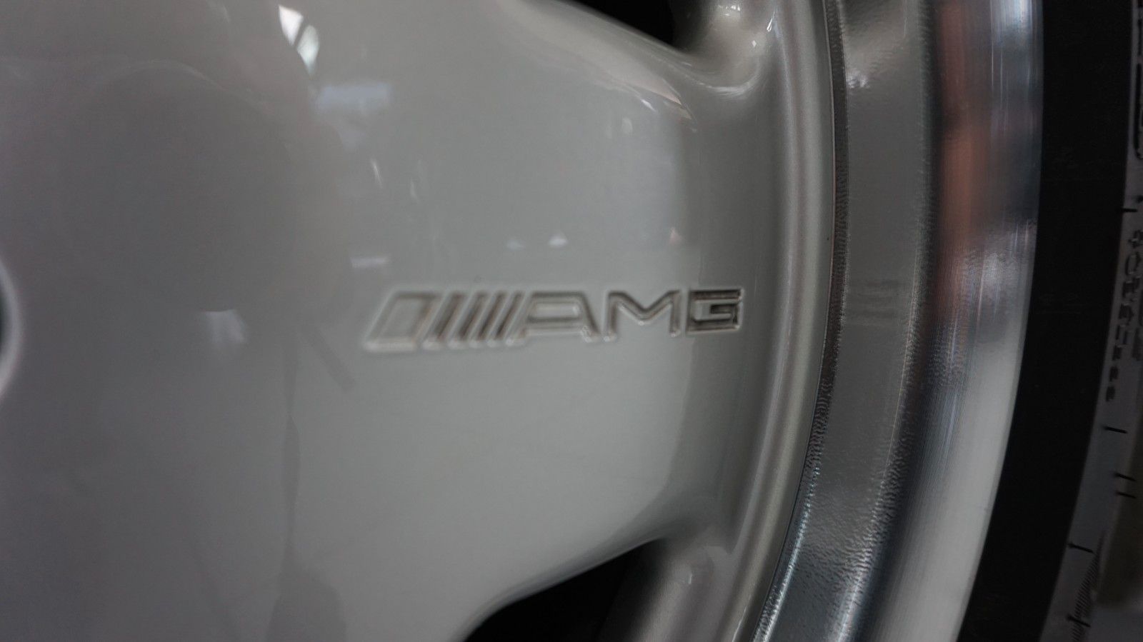 Fahrzeugabbildung Mercedes-Benz C 36 AMG aus deutscher Sammlung.