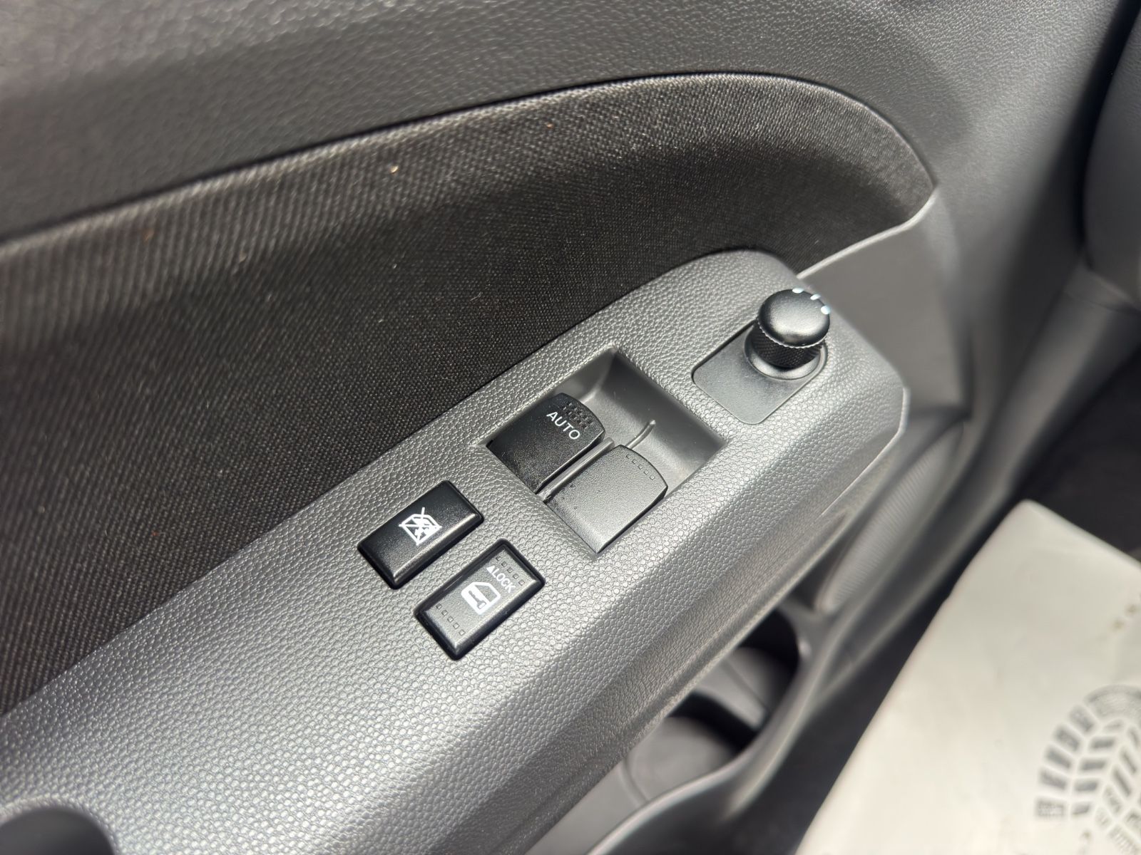Fahrzeugabbildung Suzuki Splash Comfort /Klimaanlage/Sitzhz./I.Hd/TÜV NEU