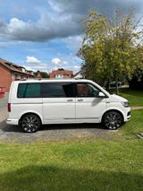 Volkswagen Multivan  T6. DSG. Alcantara - Volkswagen LT aus 2016