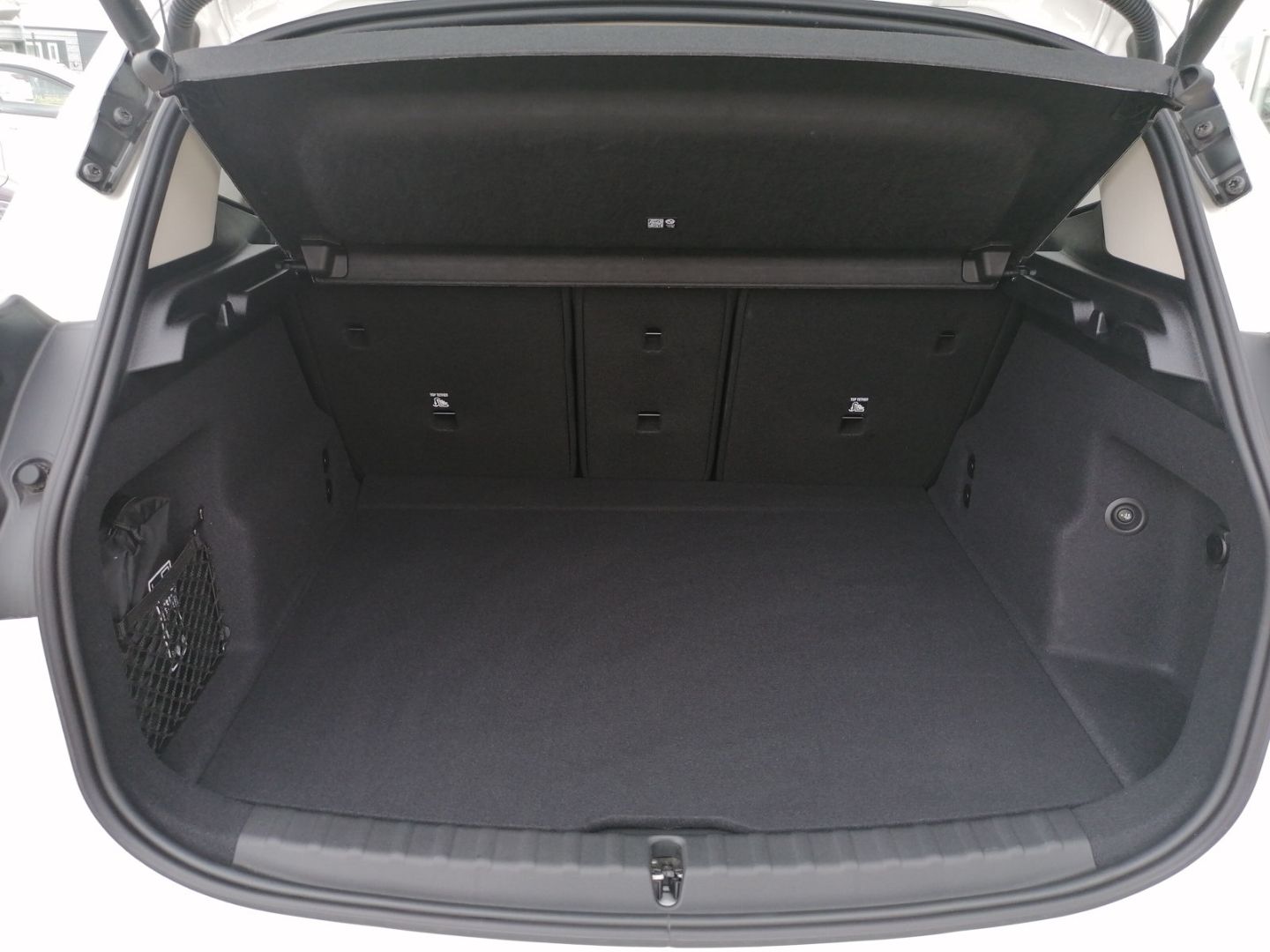 BMW 220 Active Tourer i Adap.LED Navi AZV Kamera Shz foto 13