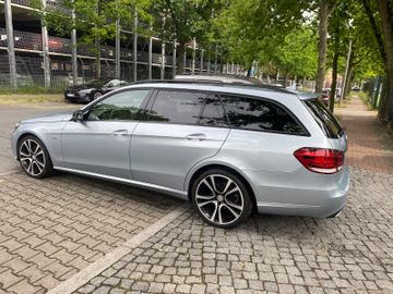Mercedes E 220 - 5