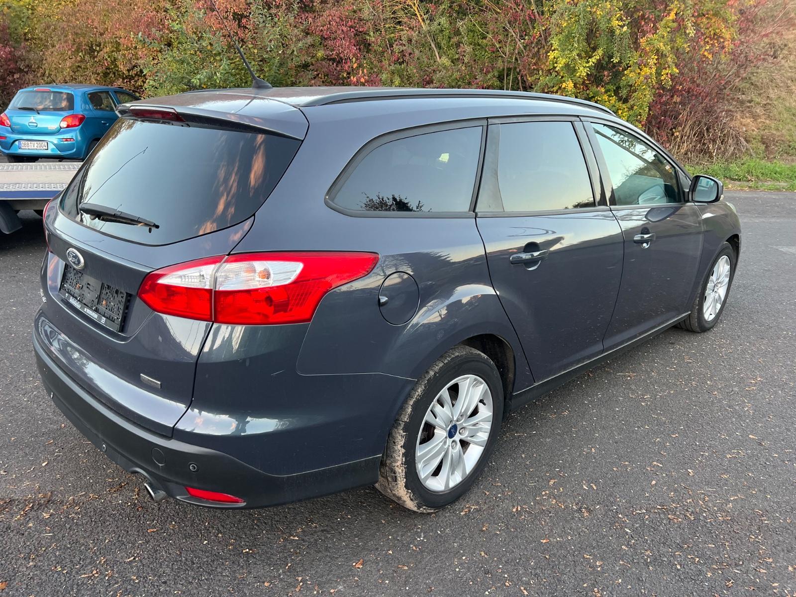 Ford Focus 2011 — engine 1.596 cm³, 150 HP (110kW)