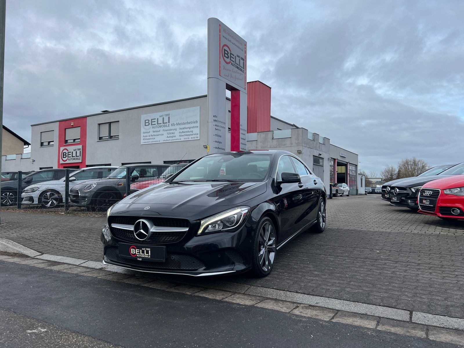 MERCEDES-BENZ CLA 180  Urban FINANZIERUNG