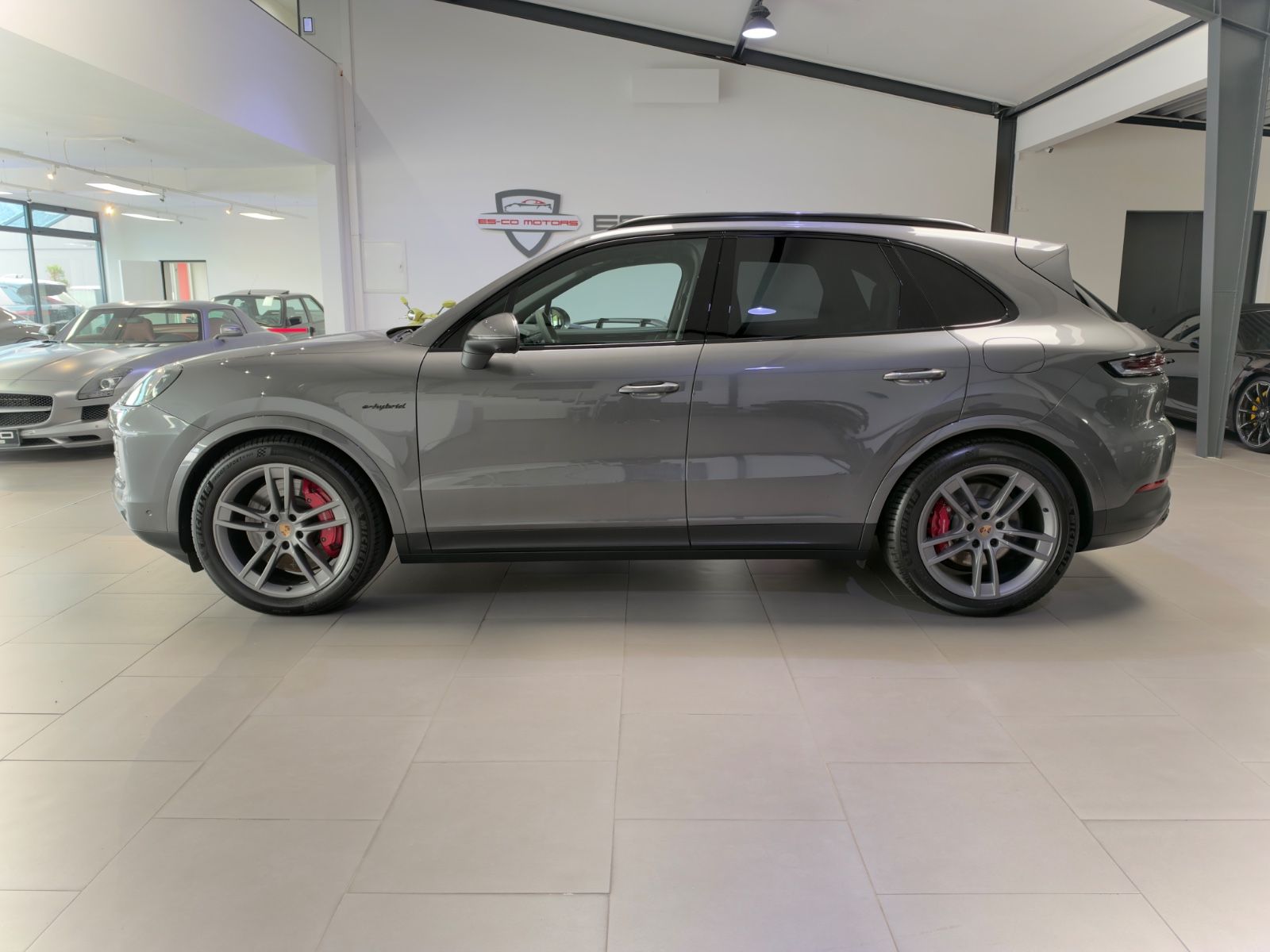 Porsche CAYENNE S E-HYBRID CARBON*SPORTABGAS*PDCC*AHK*21 imagem 3