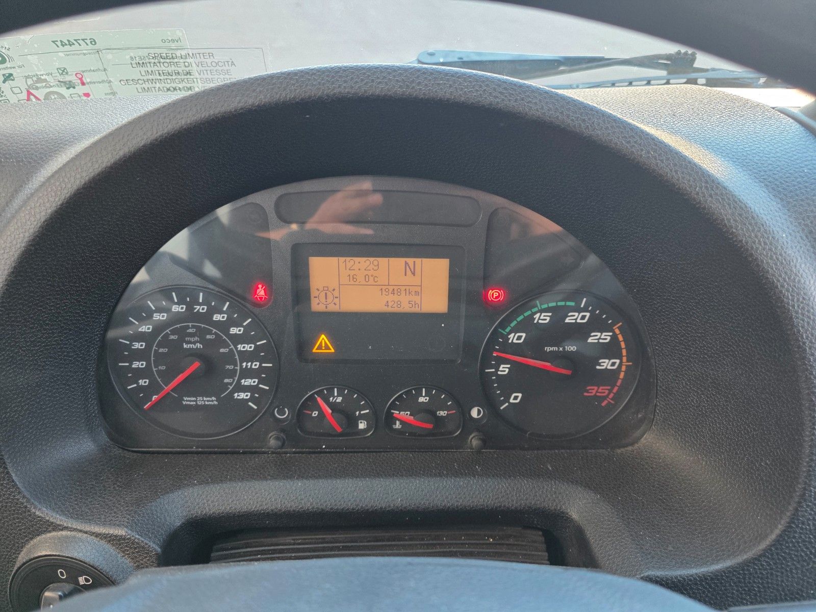 Fahrzeugabbildung Iveco Eurocargo ML75E16 Klima 3 Sitze