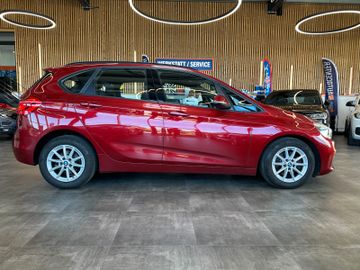 BMW 218 2 Active Tourer *ACC*PDC*NAVI*AHK*LED*Keyles