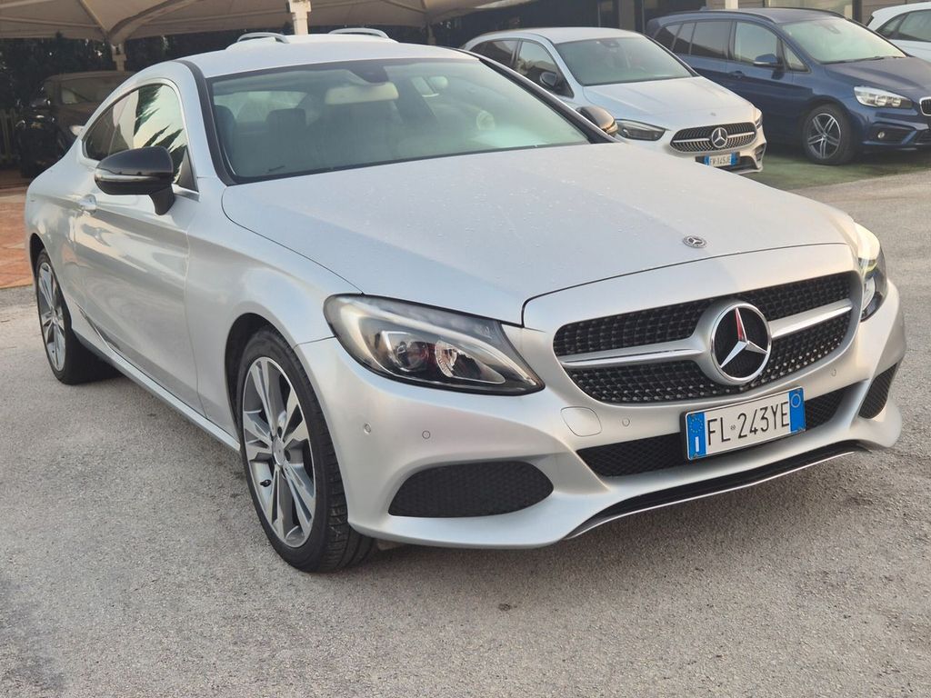 Mercedes-Benz C 220