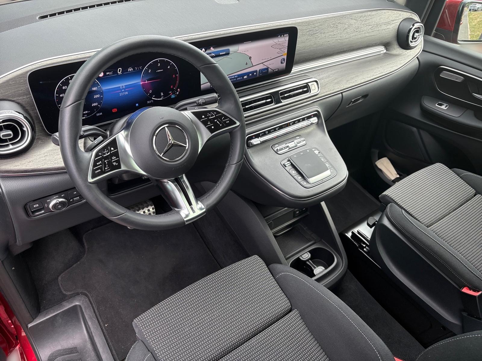 Mercedes-Benz V 250 Style Lang Pano*LED*Standhz*AHK*Distr*360°