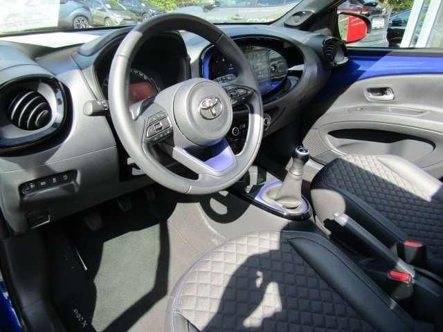 Fahrzeugabbildung Toyota Aygo Air Explore X Faltdach