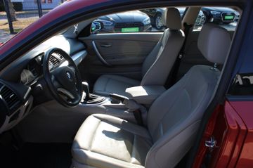 BMW 120d SedonarotBI-XenonPDCLEDER