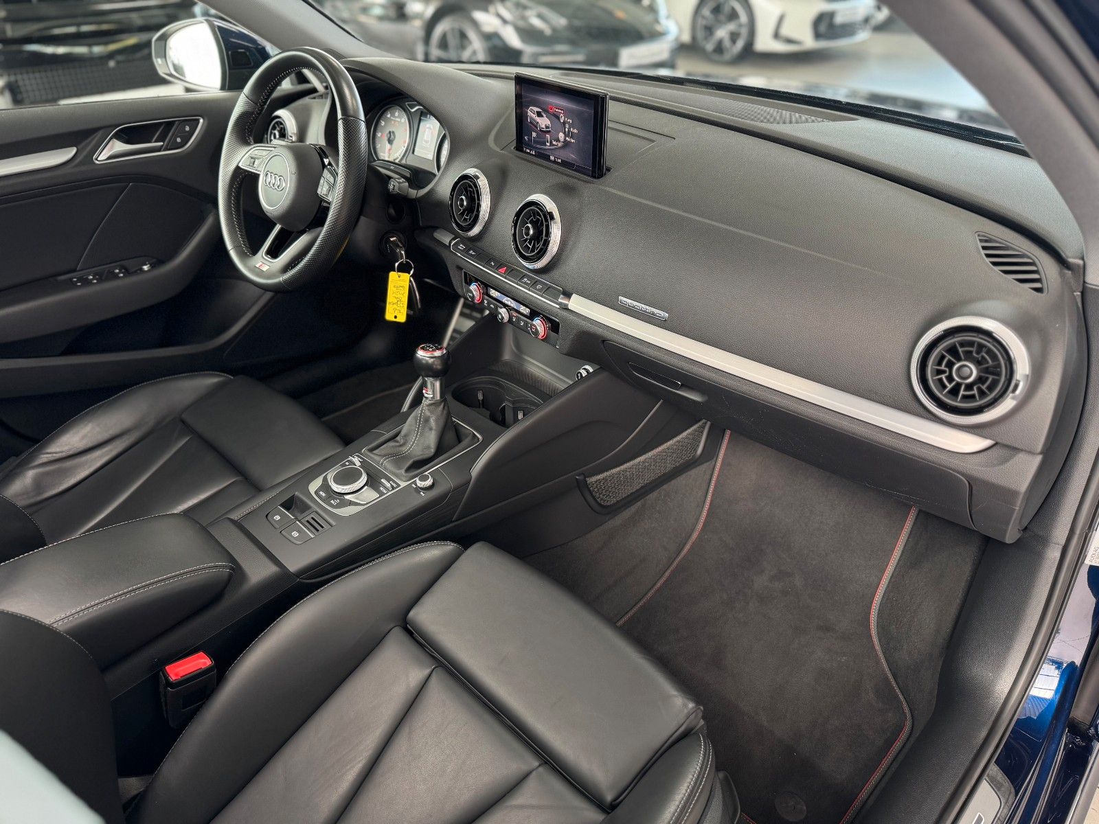 Fahrzeugabbildung Audi S3 Sportback quattro KEINOPF+ACC+MATRIX+MAGNETIC