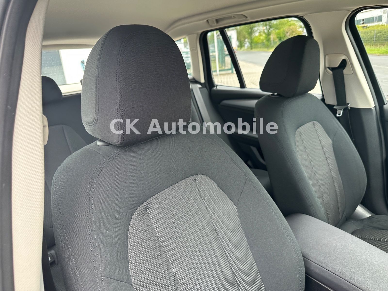 Fahrzeugabbildung BMW X3 xDrive20i Advantage/Navi/Head-Up/LED/Kamera