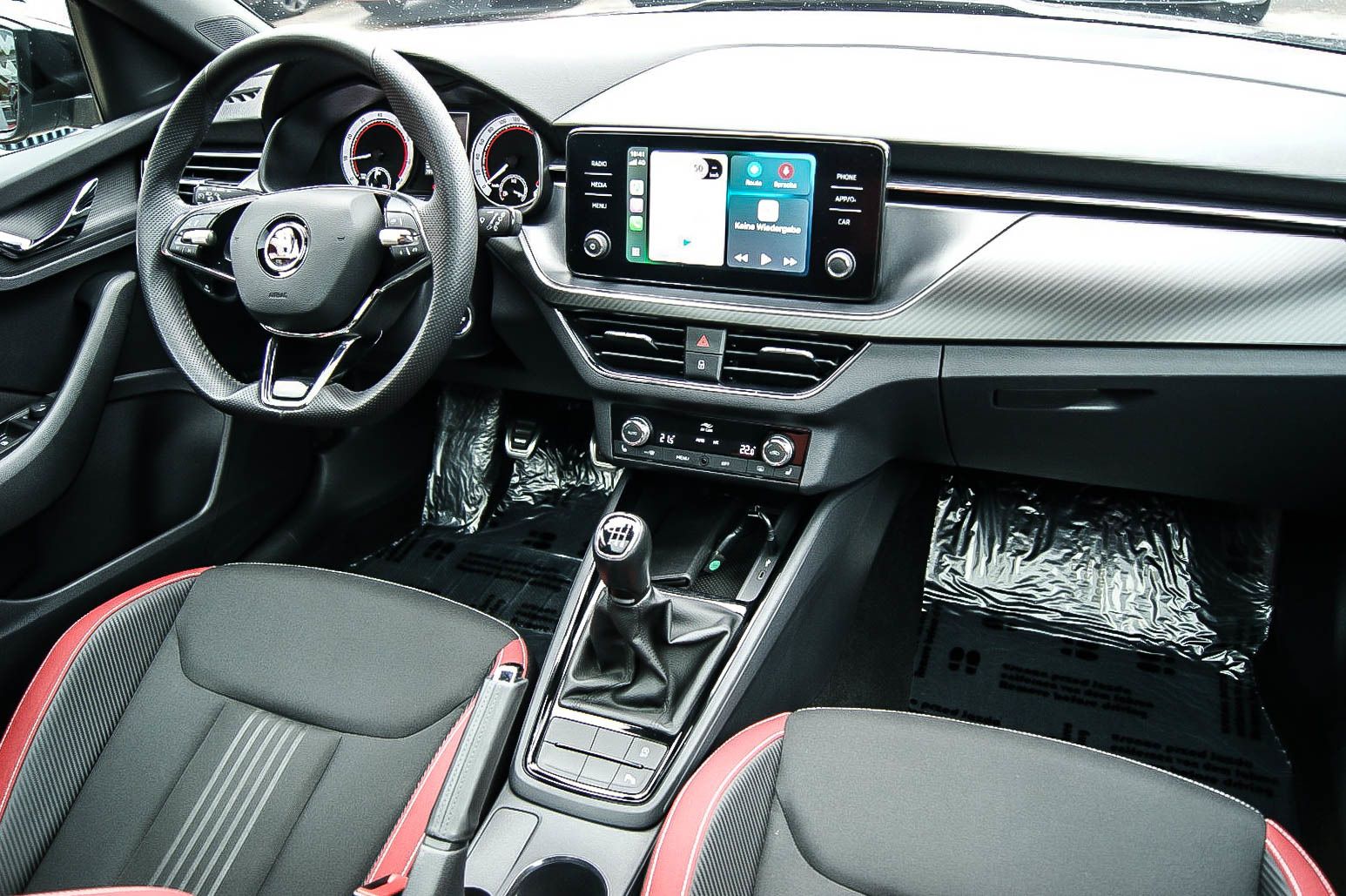 Fahrzeugabbildung SKODA Kamiq 10TSI Monte Carlo PANORAMA LED ANHÄNGERKPG