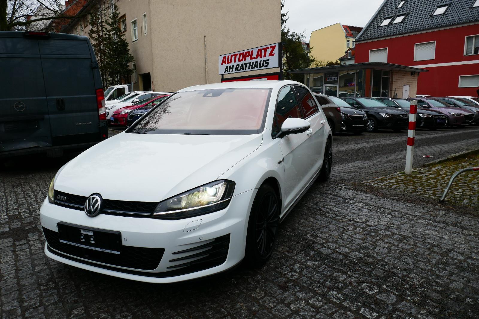 Volkswagen Golf VII Lim. GTD BMT