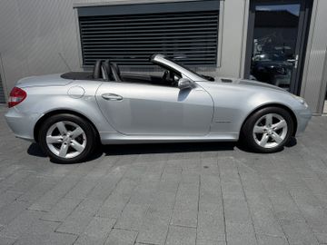 Bild 3 Mercedes-Benz SLK 200 Kompressor Leder SHZ Airscarf EU4