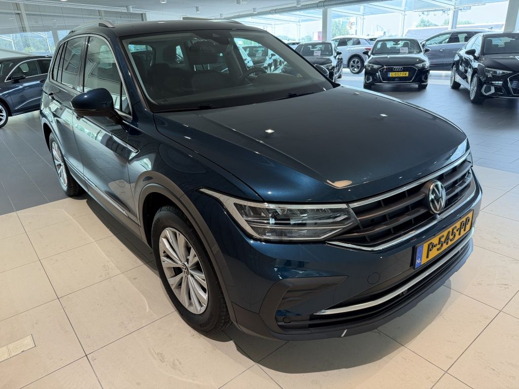 Volkswagen Tiguan 1.5 TSI Life Business imagem 2
