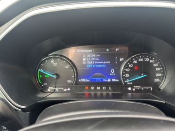 Ford Kuga - 11