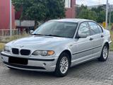 BMW 316i Limousine - BMW 316 in Frankfurt (Main)