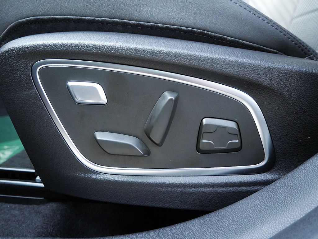 Fahrzeugabbildung Renault Austral Esprit Alpine Full Hybrid E-TECH 200