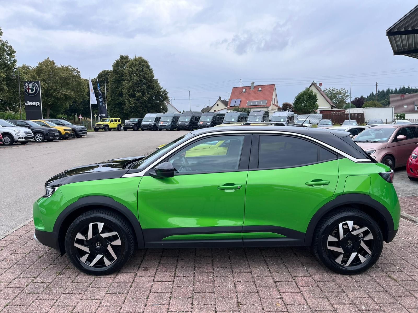 Fahrzeugabbildung Opel Mokka Elegance