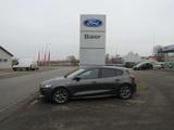 Ford Focus ST-Line X - Navi/LED/Sitzheizung/Kamera/Ke - Ford Focus mit Benzin-Antrieb: Grau, Kleinwagen