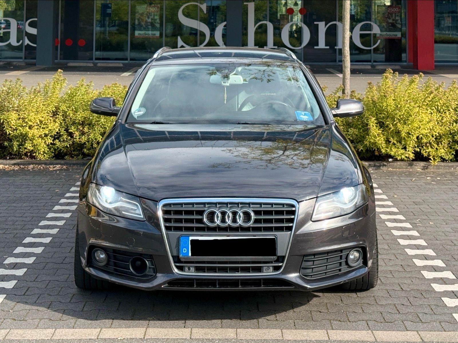 Audi A4 2011 — photo 6