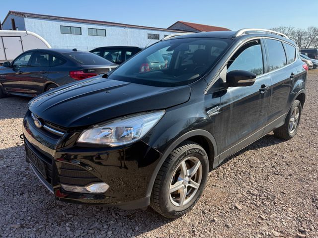 Ford Kuga 1,6Sync Edition Start/Stop*Tempomat*SHZ*PDC