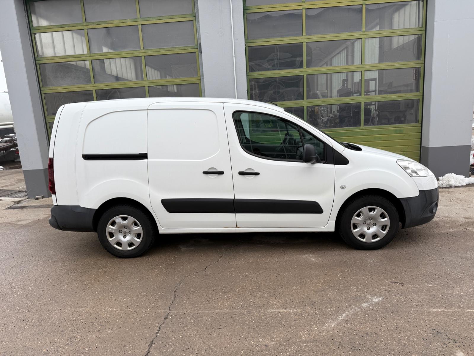 Peugeot Partner   3-Sitzer/ L2 Lang/Klima/Tüv Neu