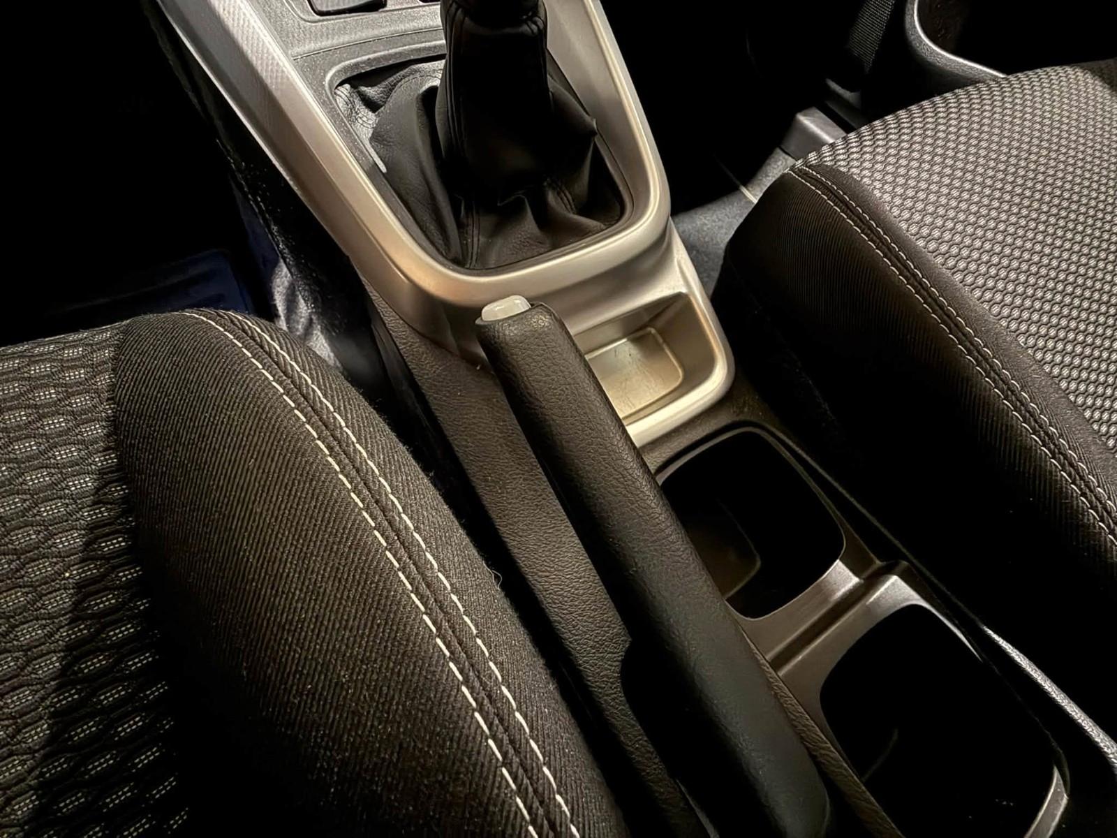 Suzuki Vitara 2015 — photo 24