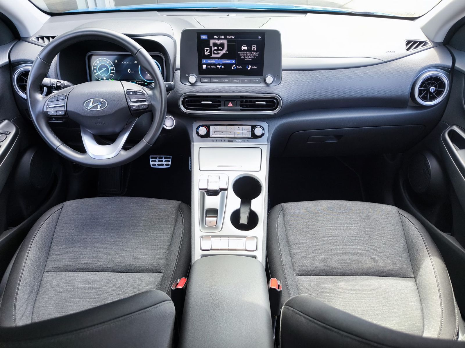 Fahrzeugabbildung Hyundai KONA Elektro LED+NAVI+KAM+TEMP+DAB+CARPL