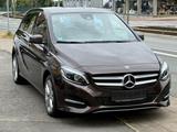 Mercedes-Benz B 200 CDI Automatik/Navi/LED/SHZ - Mercedes-Benz B 200 in Bielefeld
