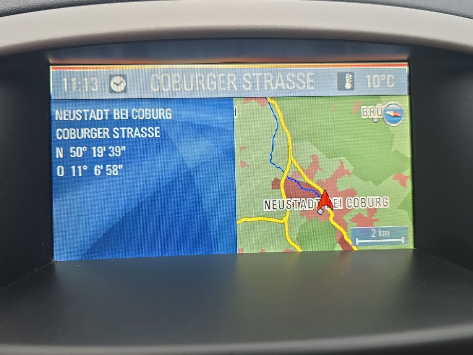 Fahrzeugabbildung Opel Astra J Lim. 5-trg Design Edition Klima Tempomat