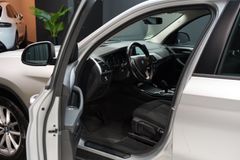 BMW X3 xDrive 20 d Advantage*AHK*KAMERA*HEADUP*LED BMW X3 xDrive 20 d Advantage*AHK*KAMERA*HEADUP*LED