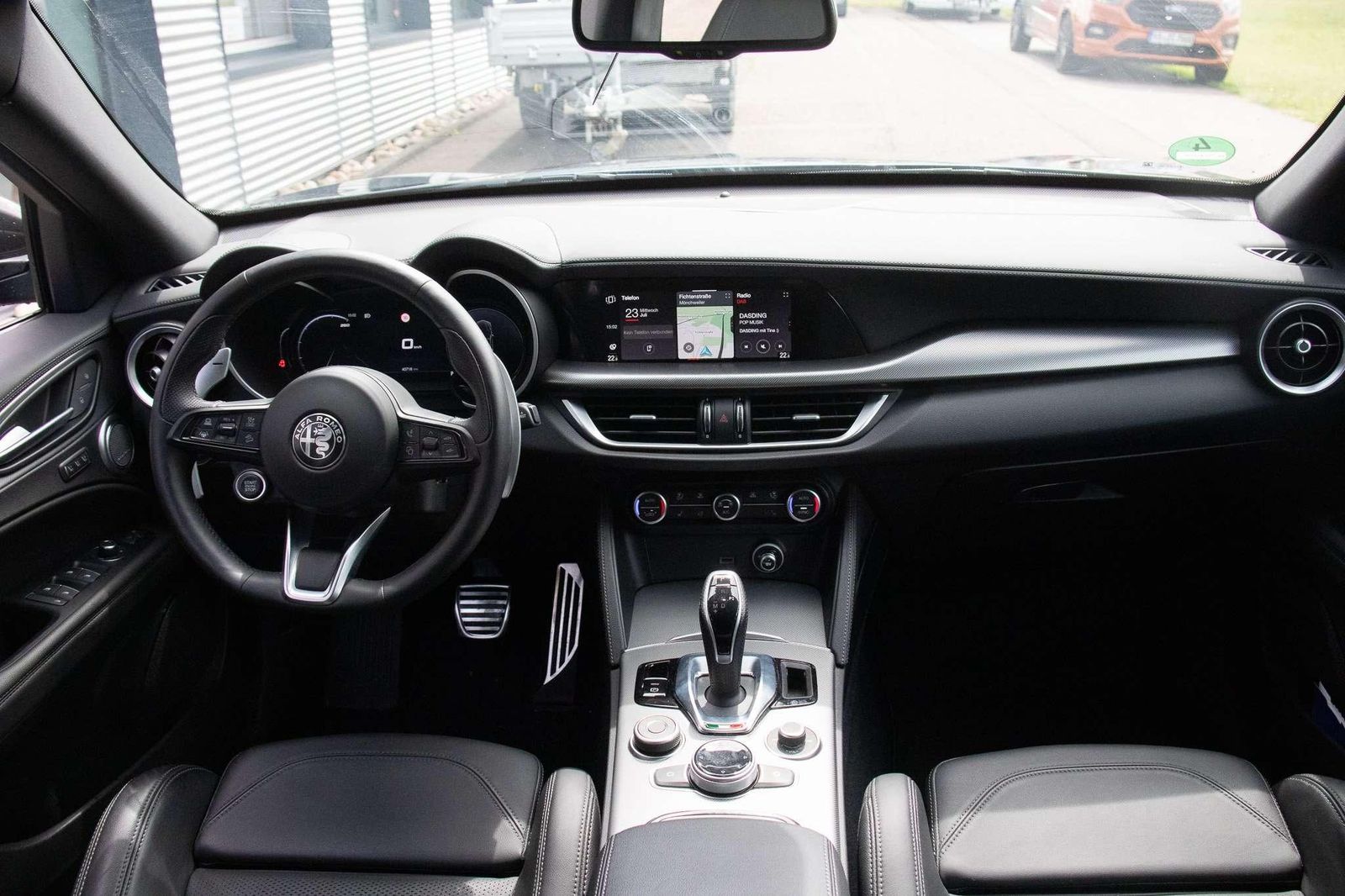 Fahrzeugabbildung Alfa Romeo Stelvio Veloce 2.0 Q4 vom AR Vertragshändler