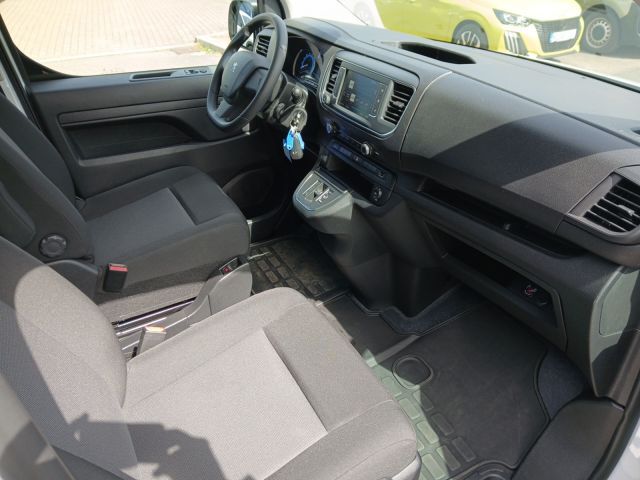 Peugeot e-Expert L2 (50kWh)