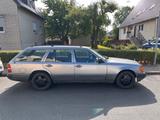 Mercedes-Benz Mercedes 124 230 TE Tausche - gebrauchte Mercedes-Benz E 230 aus dem Jahr 1992
