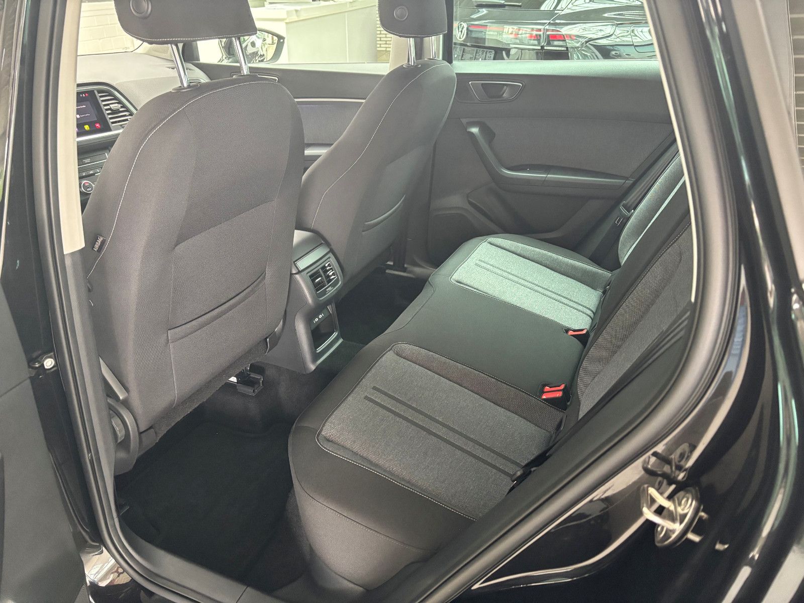Fahrzeugabbildung SEAT Ateca Style 1.5l TSI + Navi + ACC + Kamera + App