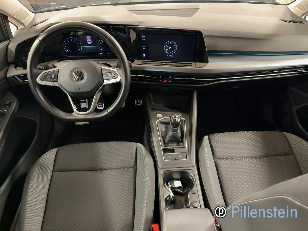 Volkswagen Golf - Bild 8